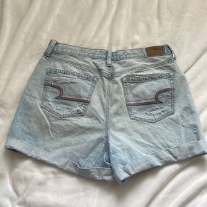 American Eagle Pride Mom Short